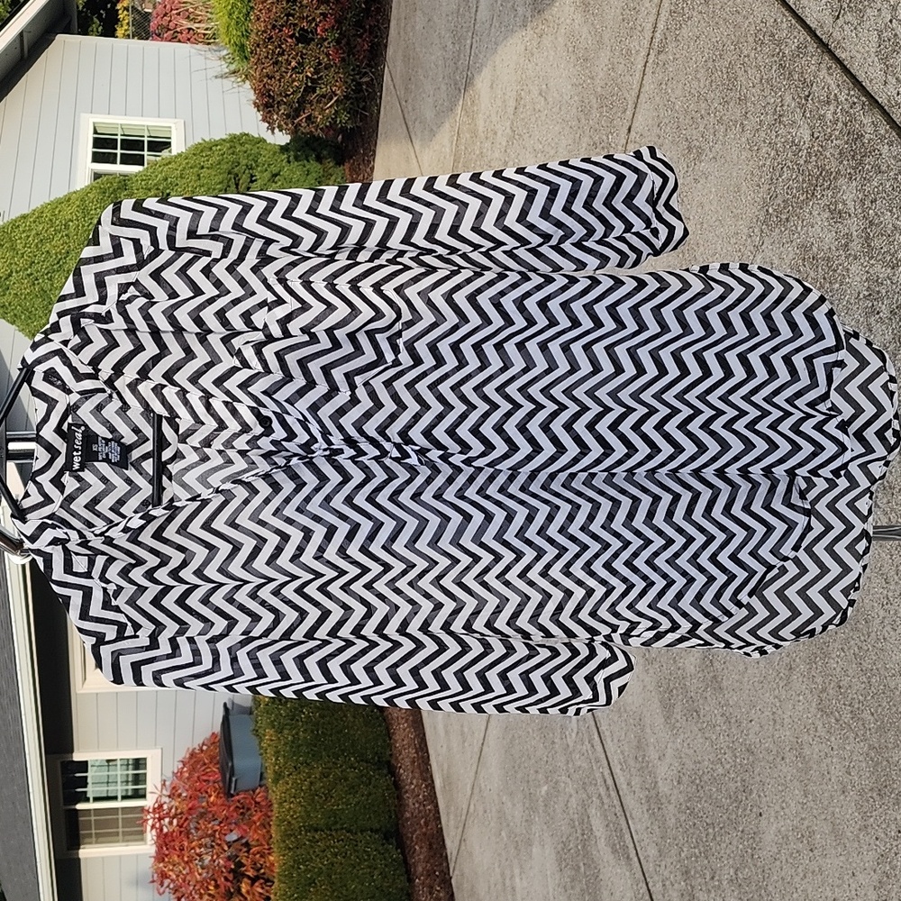 Patterned Sheer Blouse